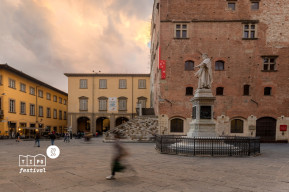 Il distretto vivo, tra impresa e sapori di identità