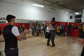 Shake that Swing, Christmas Edition