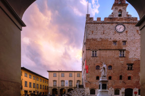 Conferenza "Questione di sguardi: gli occhi come specchio dell'anima in alcuni ritratti dell'arte italiana"