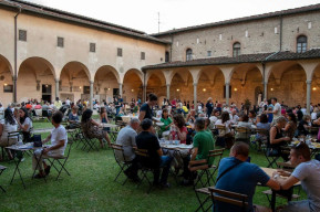 Arte, stelle e sapori al Chiostro di San Domenico